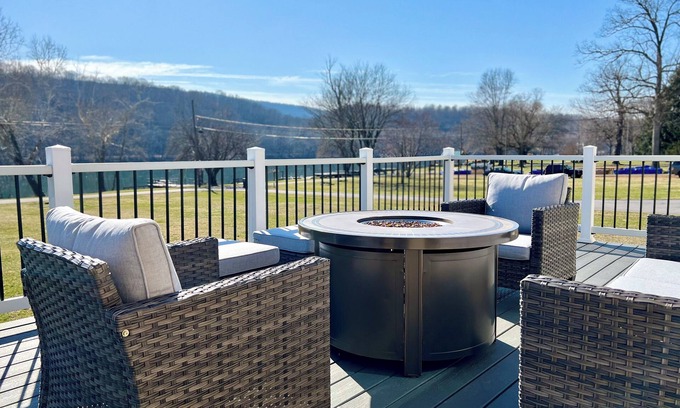 Bakerton Casa | Waterfront property in Harpers Ferry - Private River Access