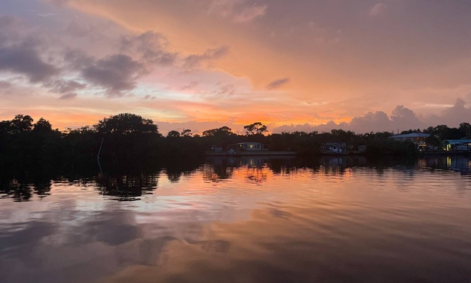 Southside Rural Community Casa | Waterfront retreat centrally located between Tampa, Sarasota and St. Petersburg.