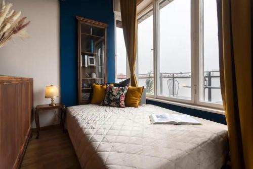 Prague 1 Apartamento | Waterfront River Side Roof Top Apartment - Terrace with city view