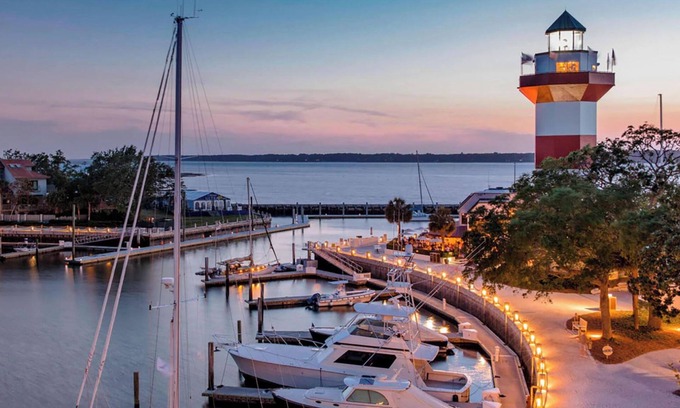 Palmetto Dunes Complejo | Waterfront Shelter Cove Harbour Point + Amenities