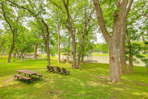 Seguin Casa | Waterfront Seguin Lake House Near Downtown