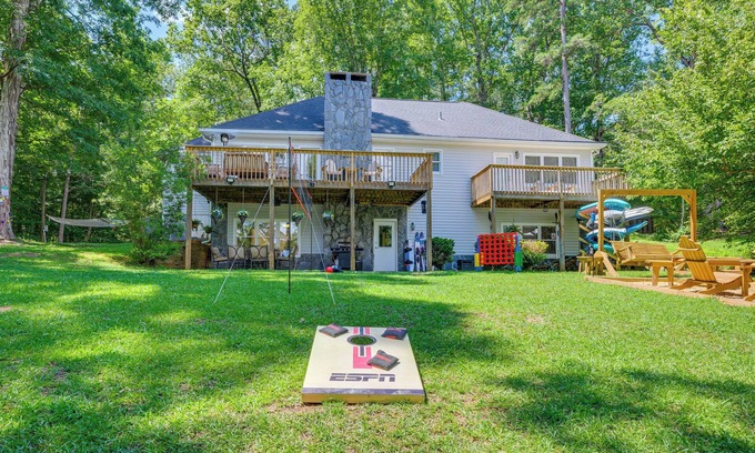 Lake Oconee Casa | Waterfront Sparta Home w/ Game Room & Fire Pit!
