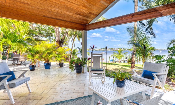 Stuart Cabaña | Waterfront Stuart Oasis w/ Hot Tub & Dock!