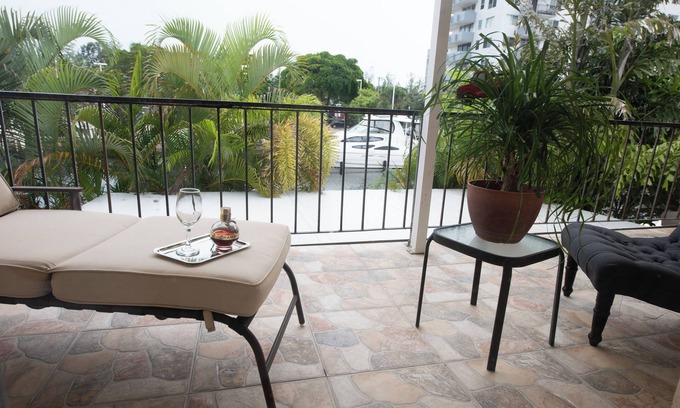 Eastern Shores Casa | Waterfront Townhome in Exclusive Eastern Shores – Relax & Unwind