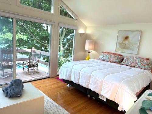 Canandaigua Casa | waterfront