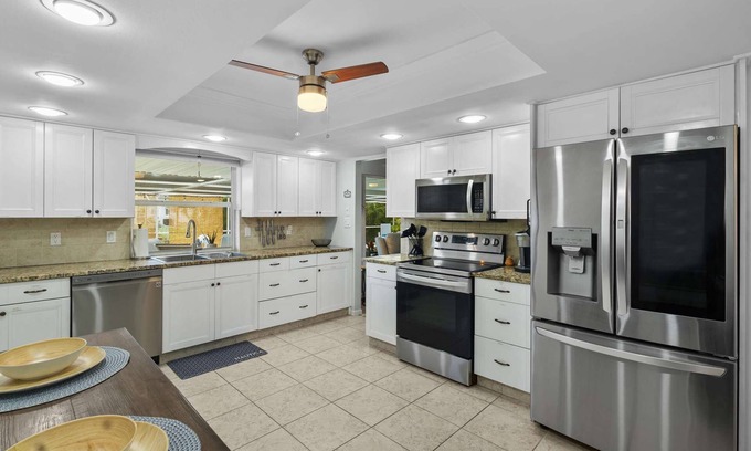 Lochmoor Waterway Estates Casa | Waterfront Villa Retreat: Perfect Escape!