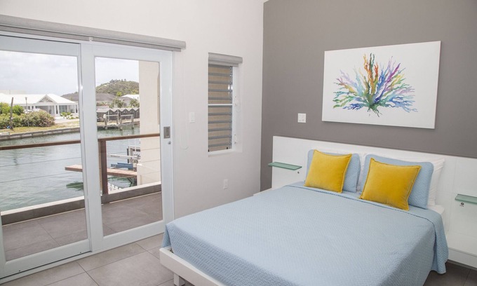 Jolly Harbour Chalet De Esquí | Waterfront Villa 246D South Finger