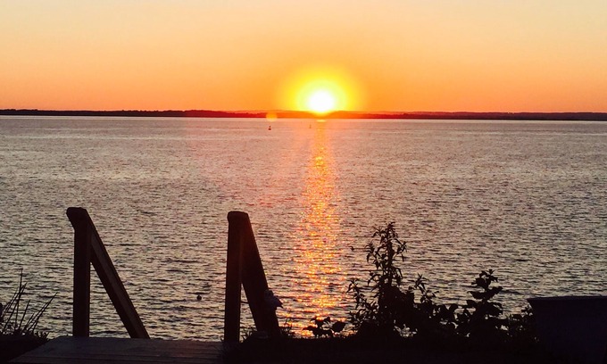 Earlville Casa | NUEVO LISTADO: Frente al mar con puestas de sol de Chesapeake