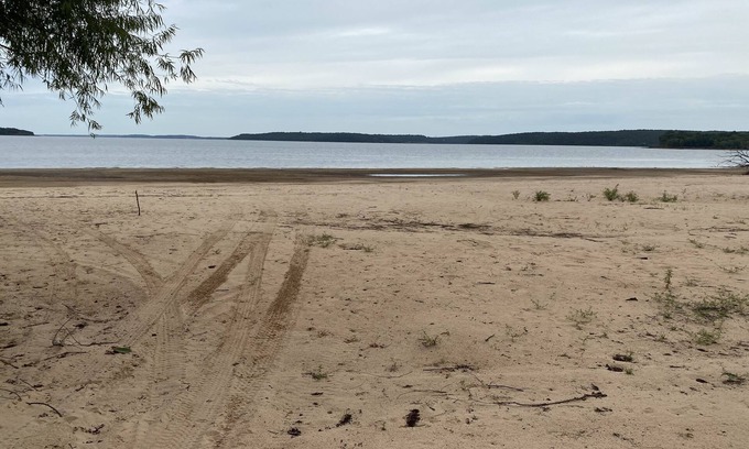 Longtown Cabina | Waterfront with Sandy Shores!