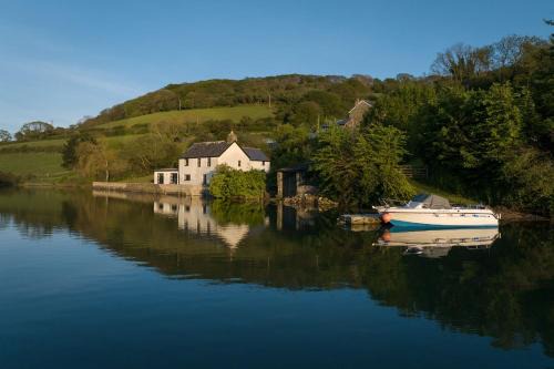 Salcombe Casa | Waterhead Cottage