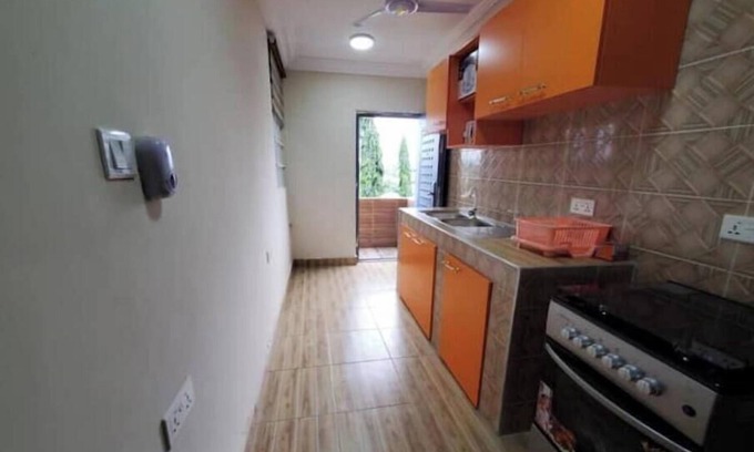 Pokuase Casa | WaterHeater, Kitchen &Furnished Home @Pokuasi Fise