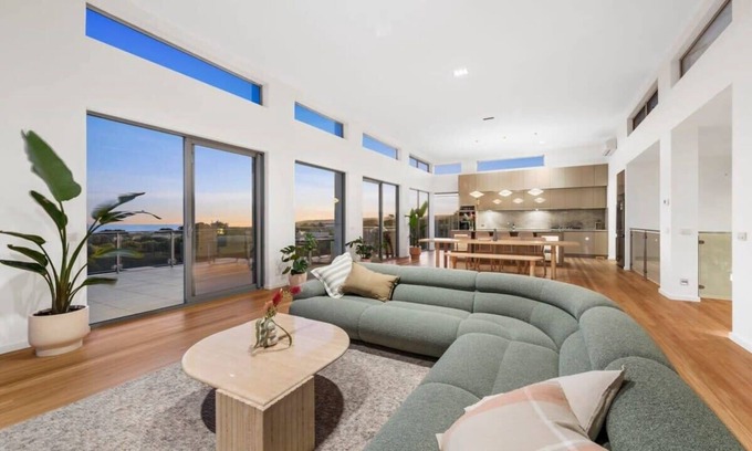 Jan Juc Casa | Waterline Ocean Front Luxury Bells Beach