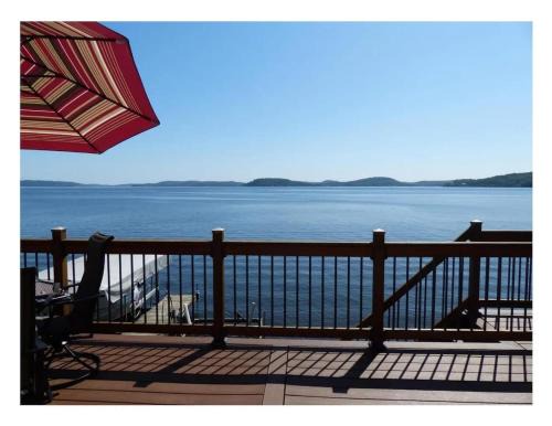 Merrimac Casa | Waters Edge Cottage