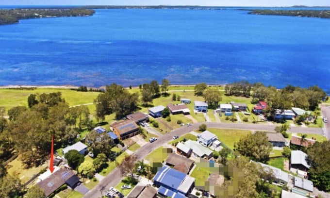 Central Coast Casa | Waterside Holiday House