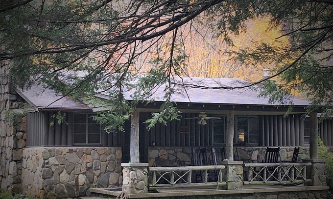 Canton Cabina | Waterstone Cottage - Escape a las montañas!