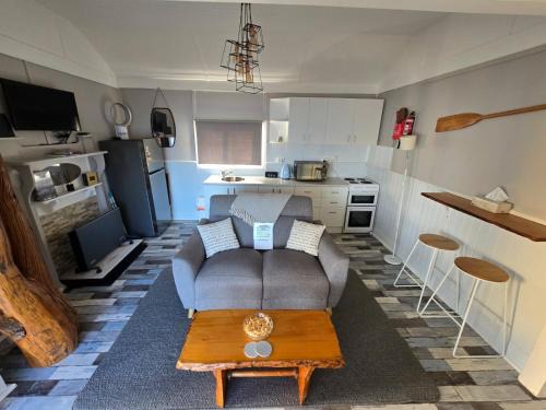 Strahan Apartamento | Waterview at Lettes Bay