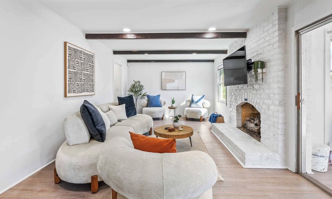 Cordesville Casa | Waterview Retreat - Riverside Haven 4-2 Family