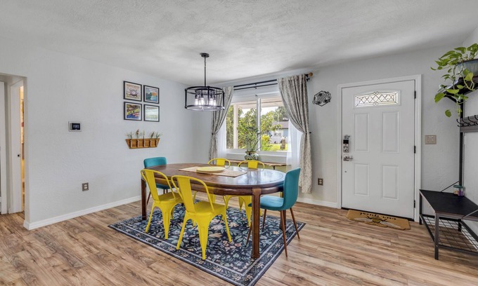 Edgewater Casa | Waterway Escape - 3BR with Boat & Trailer Parking- Pet Friendly!