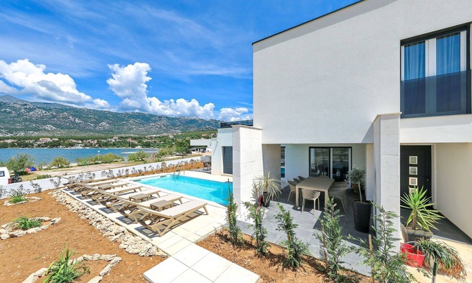 Rovanjska Villa | Wave of love villa with sea view, balcony and terrace - Wave of love