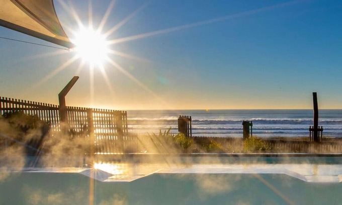 New Brighton Casa | Wave side Escape 1 bed 1 bath New Brighton