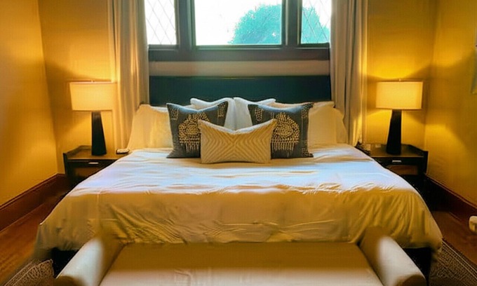 Waverly Casa | Waverly Glenn Gem Steps From Waterfalls, Casino , Racetrack, Golf!