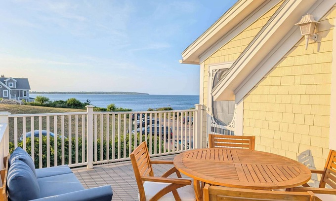 Block Island Apartamento | Waverly Suite 3 on the Beach