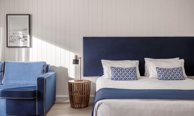 Byron Bay Hotel | Waves Byron Bay