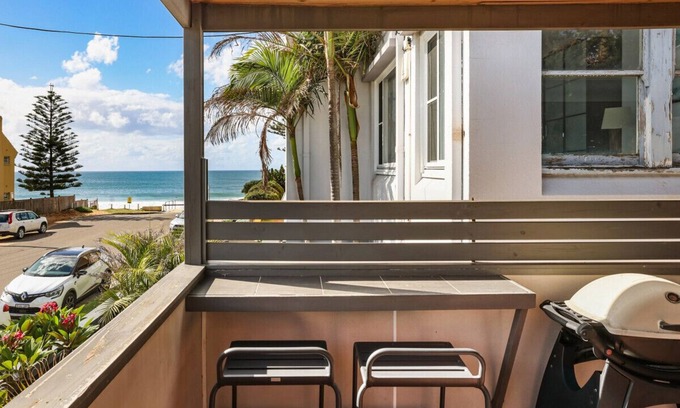 Narrabeen Casa | Waves, Sand & Surf - Seconds to the Beach