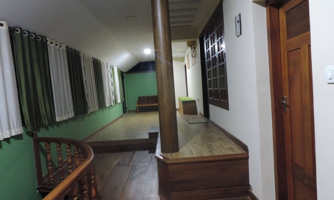 Kolagappara Cama Y Desayuno | Wayanad Stay es un hogar familiar.