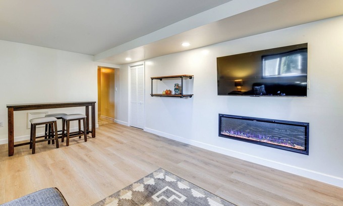 Waynesville Apartamento | Waynesville Studio Suite < 1 Mi to Downtown!