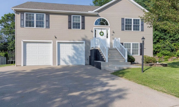 Port Matilda Casa | "WE ARE" Home! Welcome to your Happy Valley retreat!