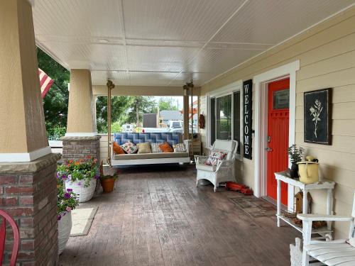 Garrett Casa | We put the ‘Fun’ in your stay!