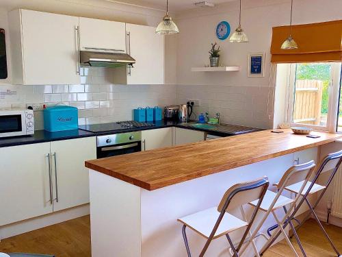 New Forest District Casa | Weavers Lodge