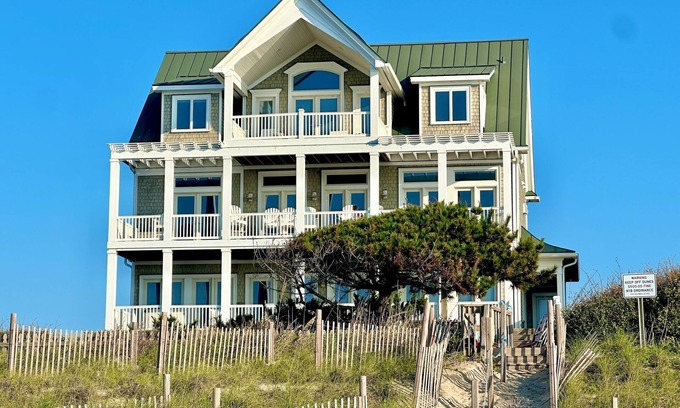 Ocean Sound Village Casa | Wedding-friendly beachfront home with private heated pool, hot tub, & elevator