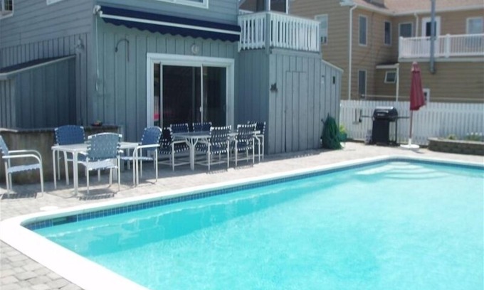 Stone Harbor Casa | Wedding Grps / Families 7bdrs, 3 baños, 2 cocinas, piscina grande, 2 cuadras de la playa