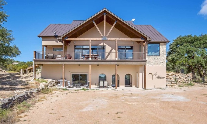 Dripping Springs Casa | Alojamiento en el lugar de la boda / Hill Country Getaway