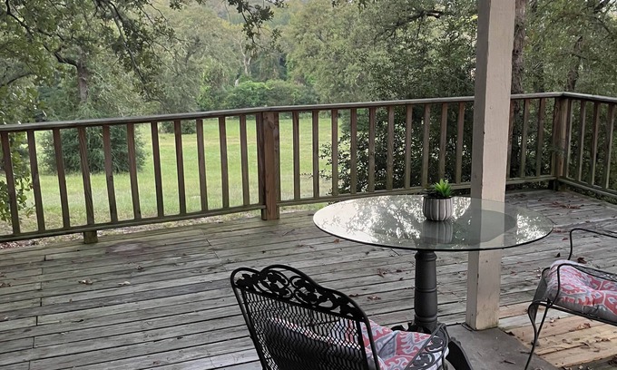 Caldwell Casa | Weekend Get-A-Way/Game Day Sleep-Over/BBQ Trail Local Central. We've Got it All!