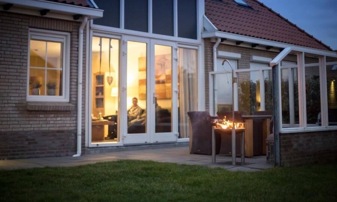 Ameland Apartamento | Weidevilla 14 8 camas, 1 cuna, 1 saunas y 2 baños.