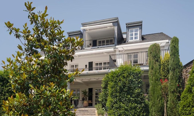 Krov Casa | Wein und Landhaus Kallfels