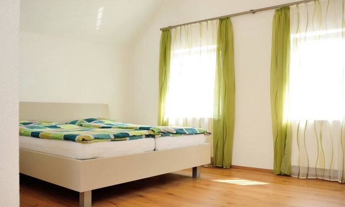 Rossdorf Apartamento | Weingut Edling
