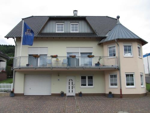 Briedel Cama Y Desayuno | Weingut u. Gästehaus Menten