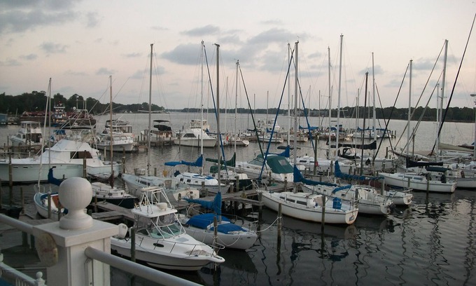 Niceville Condominio | El sueño de los marineros es encontrarse con botes y el encanto del mar.