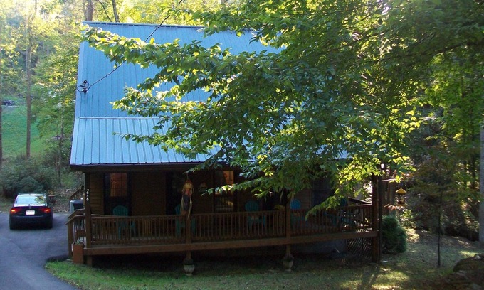 Mount Nebo Casa | Hermosa casa a corta distancia a pie del lago Summersville! Capacidad para 8 personas, pozo de fuego bañera de hidromasaje!