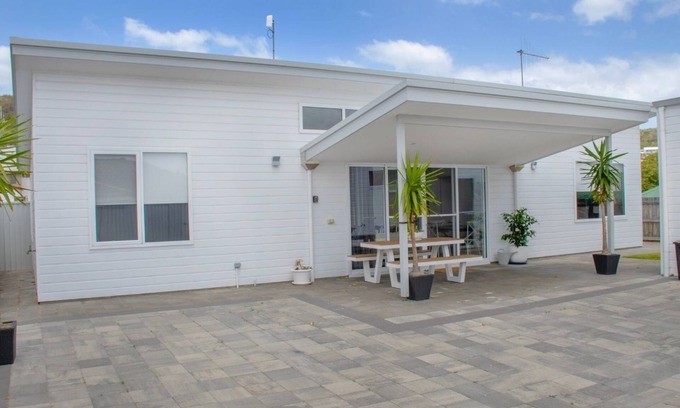 Seppings Casa | Welcome to Bay Belle - Binalup