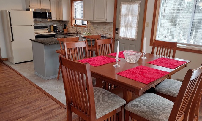 Mount Pocahontas Casa | ¡Bienvenido a Casa Pocono! cerca de Paintball, WhiteWater, Ski, Kallahari y más