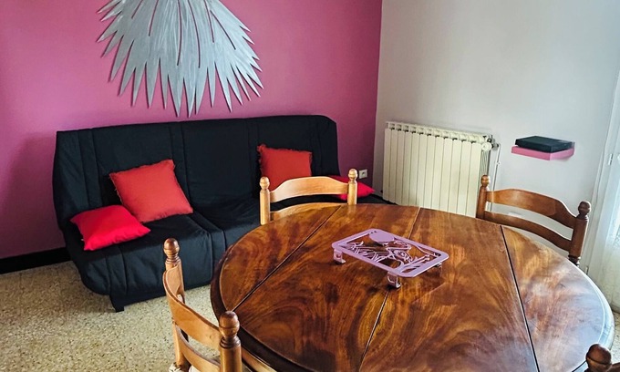 Barjac Casa | Welcome to Nana's