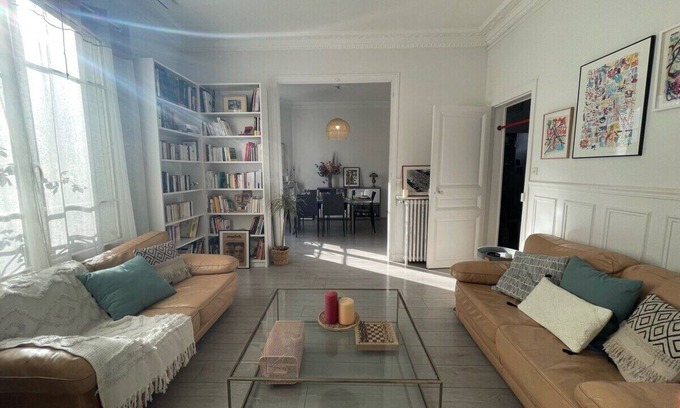 Gennevilliers Casa | Welcome to our family home with garden near Paris