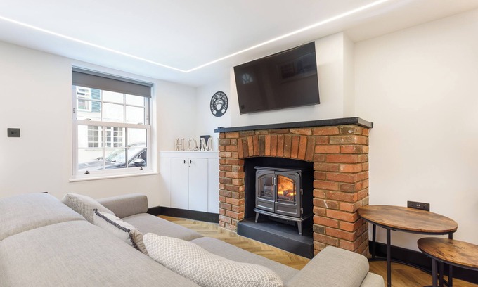 Redbourn Cabaña | Welcome to our modern refurbished 200 Year Old Cottage