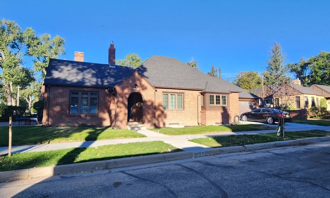 Cheyenne Casa | Welcome to our More on Moore 1936 Remodeled Home w/AC, 4BDR, 2BR sleeps 8