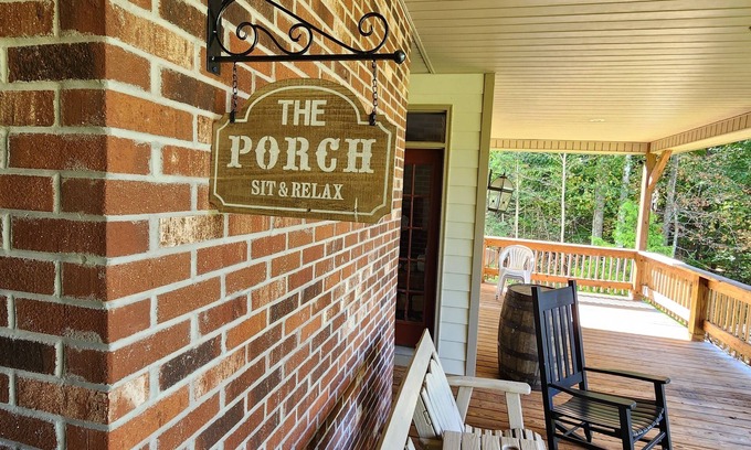 Mount Airy Casa | Welcome to our Mountain Thyme Home, The perfect place with a beautiful view!
